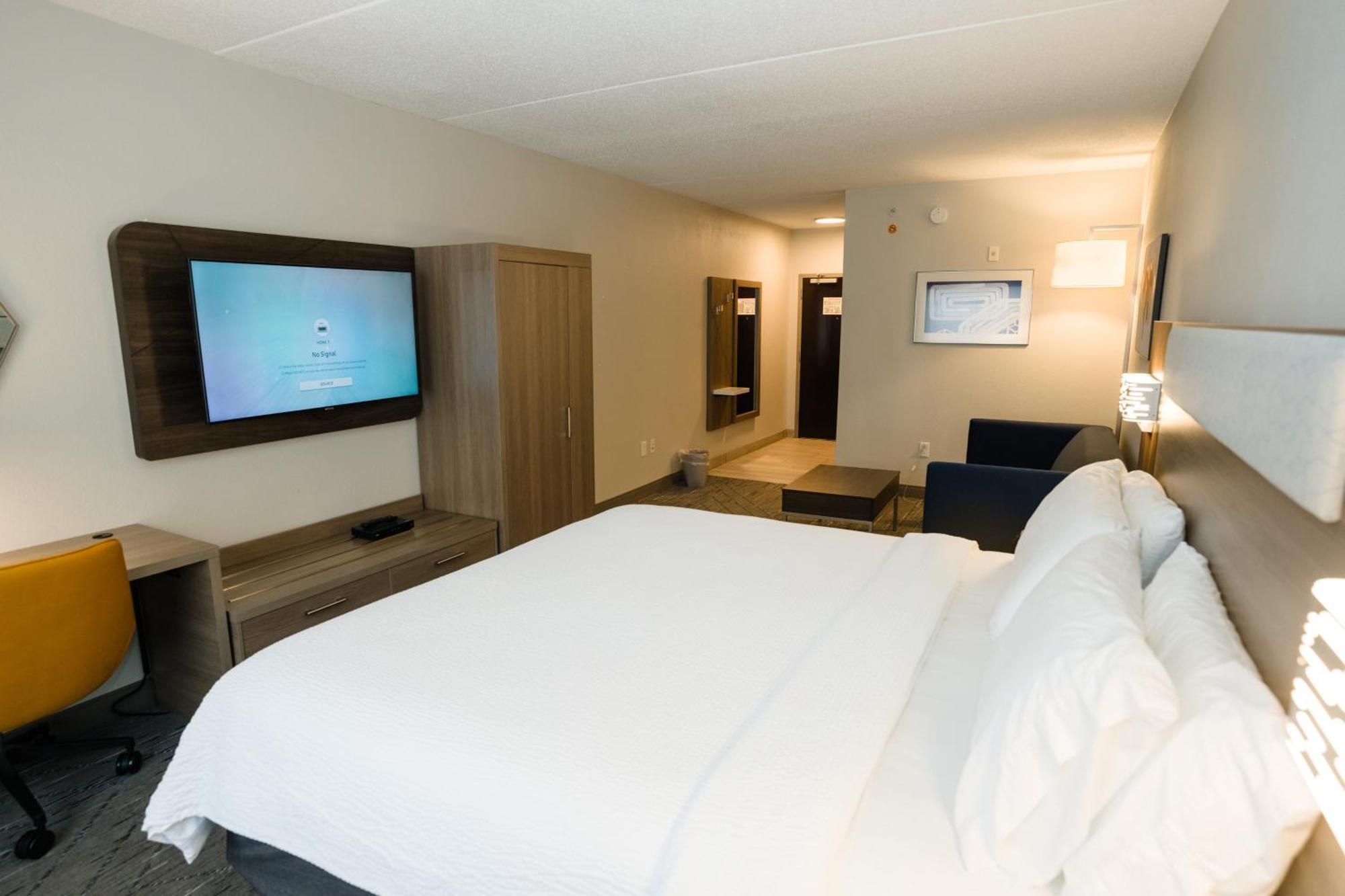 Express & East-sevierville By Ihg