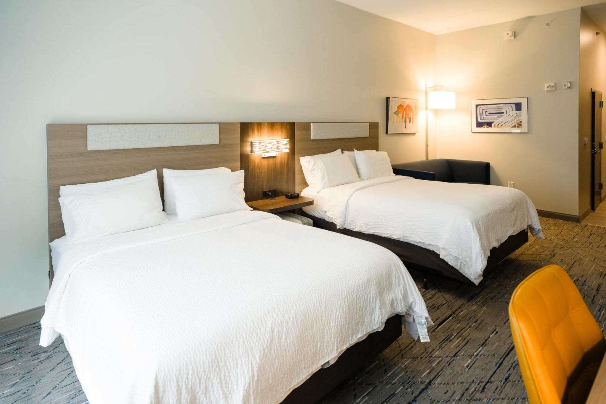 Express & East-sevierville By Ihg 2* Kodak