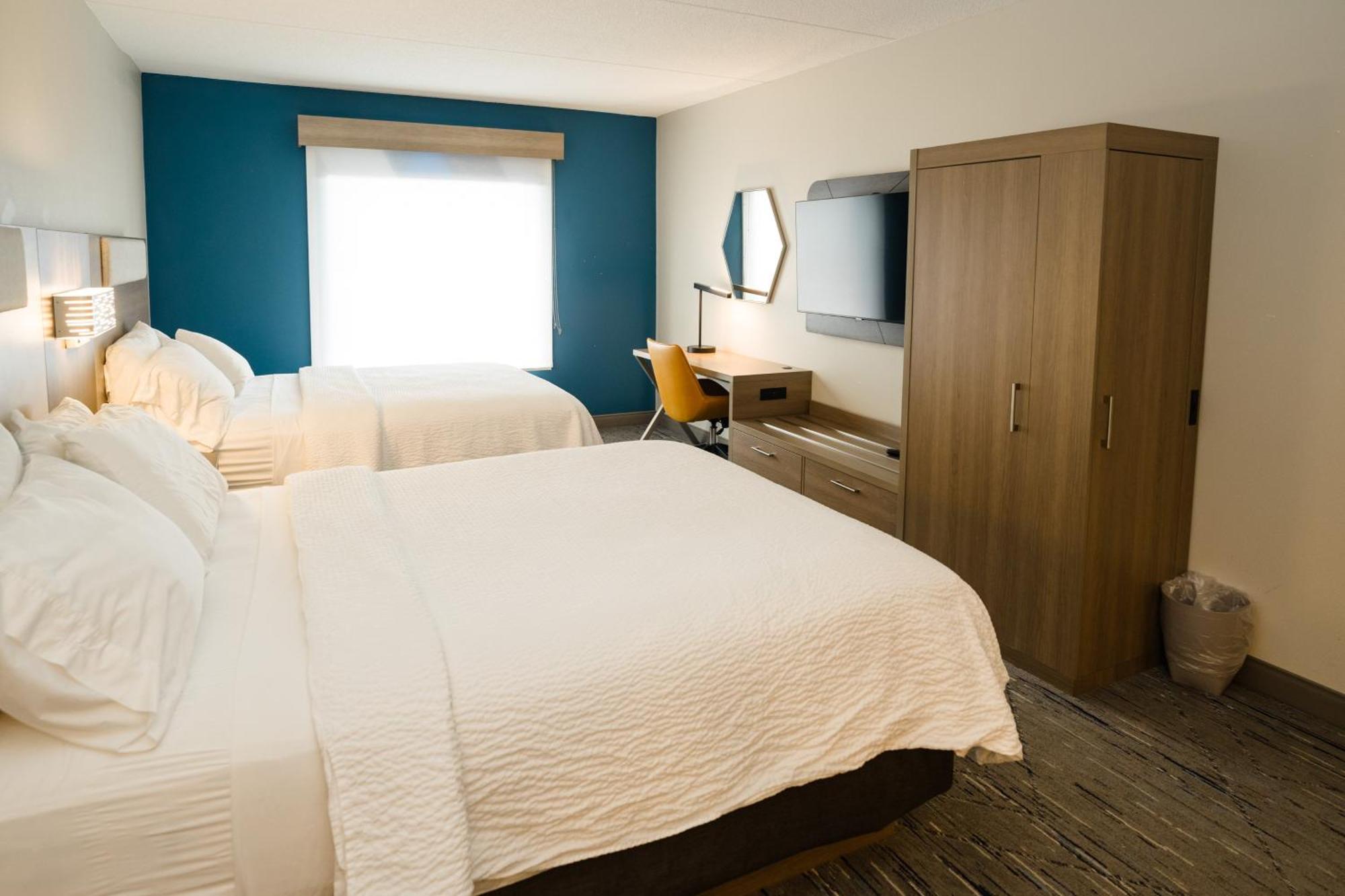 Hotel Express & East-sevierville By Ihg
